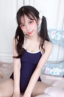 九九洗澡偷拍精品视频